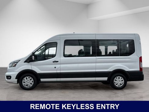 Used 2023 Ford Transit 350 XLT RWD image 3