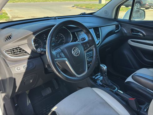 Used 2019 Buick Encore Preferred image 12