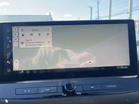 Used 2024 Nissan Rogue Platinum image 14