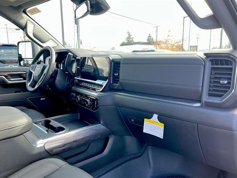 New 2025 Chevrolet Silverado 3500 LTZ w/ LTZ Plus Package image 22