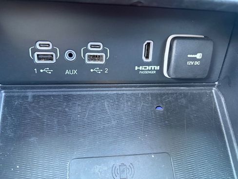Used 2024 Jeep Grand Cherokee Summit AWD/4WD image 36