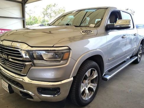 Used 2020 RAM 1500 Laramie AWD/4WD image 1