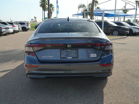 Used 2023 Honda Accord EX image 6