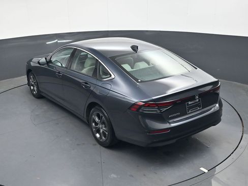 Used 2023 Honda Accord EX image 23