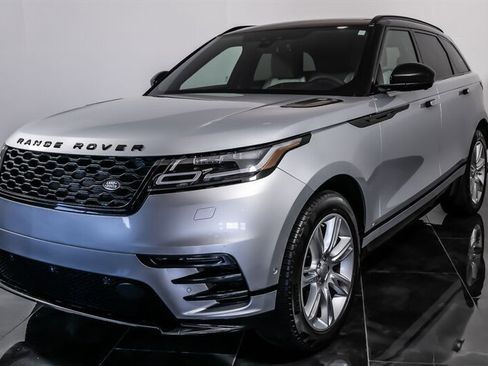 Used 2018 Land Rover Range Rover Velar R-Dynamic HSE image 4