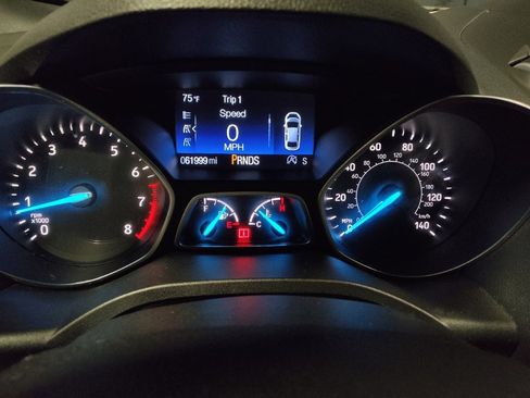 Used 2018 Ford Escape SE w/ SE Sync 3 Package image 23