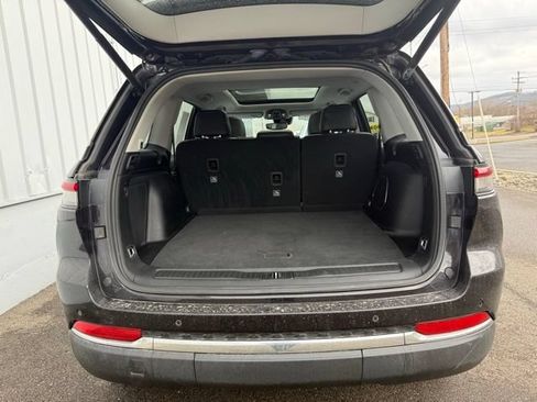 Used 2022 Jeep Grand Cherokee Limited 4xe AWD/4WD image 13