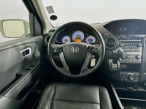 Used 2015 Honda Pilot Touring image 13