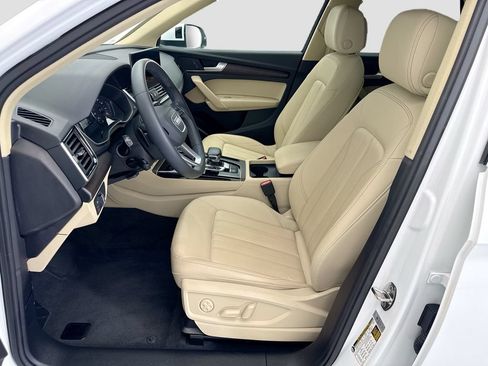 Certified 2023 Audi Q5 2.0T Premium w/ Convenience Package AWD/4WD image 17