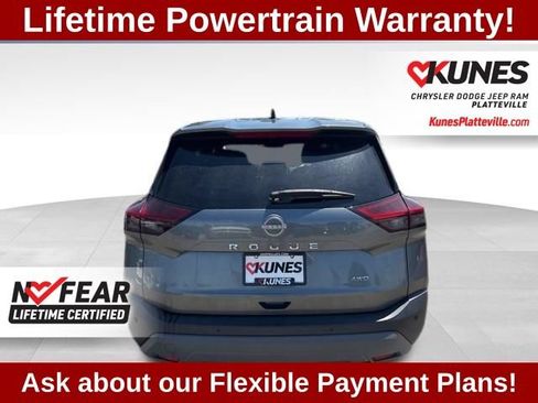 Used 2023 Nissan Rogue S AWD/4WD image 8