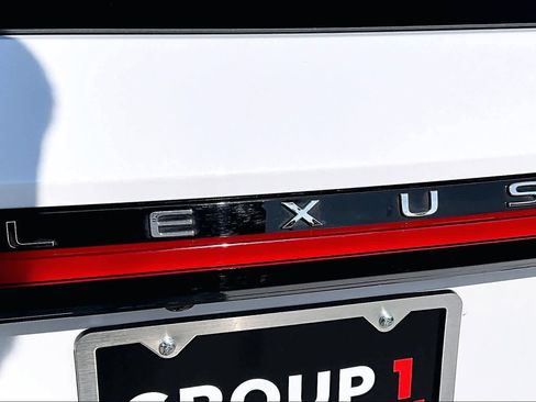 Used 2024 Lexus RX 500h F Sport image 30