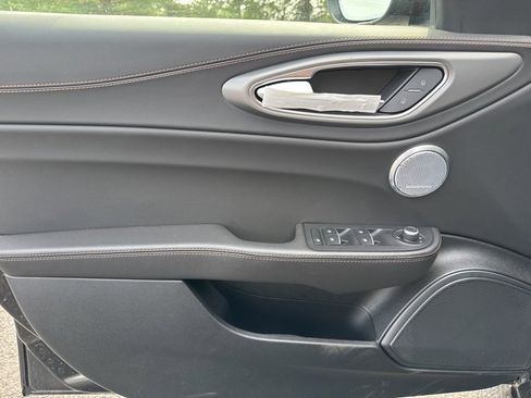 New 2025 Alfa Romeo Giulia Intensa w/ Driving Assist Package image 12