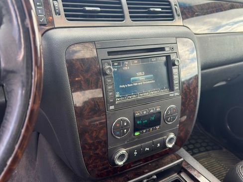 Used 2011 GMC Sierra 1500 Denali AWD/4WD image 12