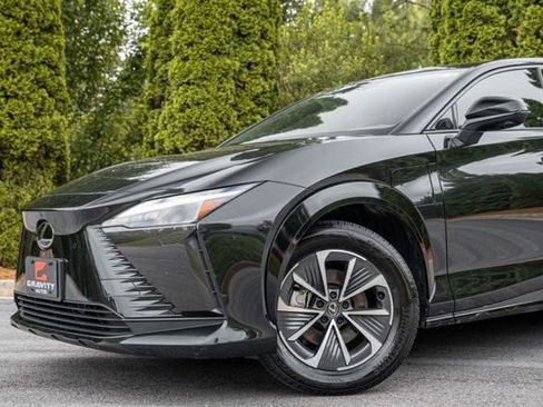 Used 2025 Lexus RZ 300e w/ Cold Area Package FWD image 3
