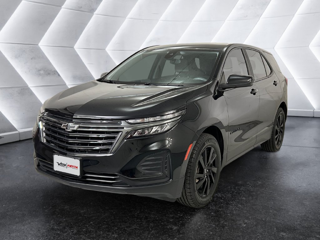 Used 2023 Chevrolet Equinox LS w/ Midnight Edition FWD image 3
