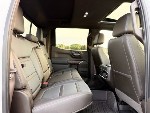 Used 2020 GMC Sierra 1500 Denali w/ Denali Ultimate Package AWD/4WD image 22