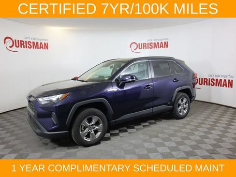 Used 2024 Toyota RAV4 XLE AWD/4WD image 4