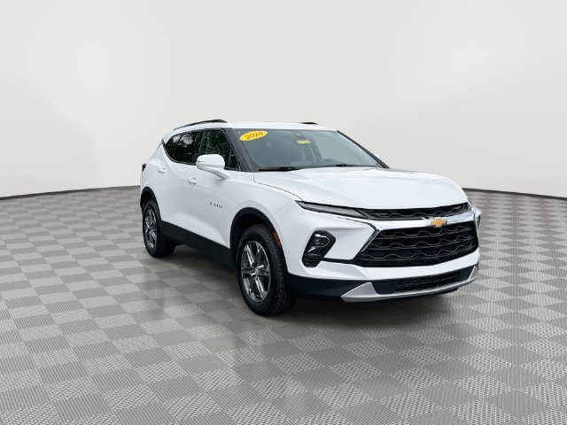 Certified 2024 Chevrolet Blazer LT FWD image 3