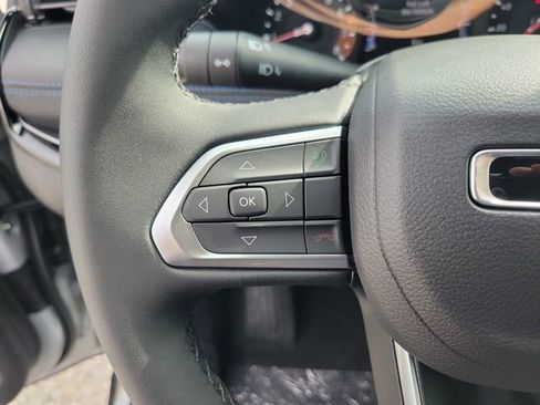 New 2026 Jeep Compass Latitude image 21