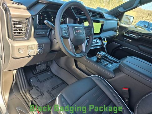 New 2026 GMC Sierra 1500 AT4X w/ LPO, Black Badging Package AWD/4WD image 23