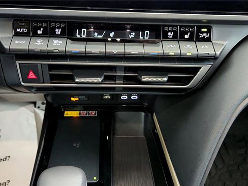 Used 2026 Toyota Camry XSE w/ Premium Plus Package AWD/4WD image 32