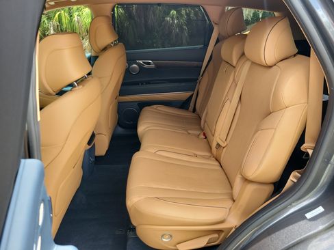 Used 2022 Genesis GV80 2.5T w/ Advanced Package 02 image 18