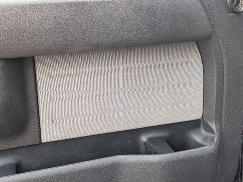 Used 2010 Ford F150 Lariat image 15