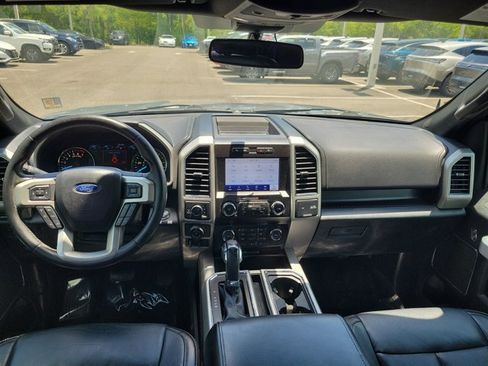 Used 2019 Ford F150 Lariat AWD/4WD image 9