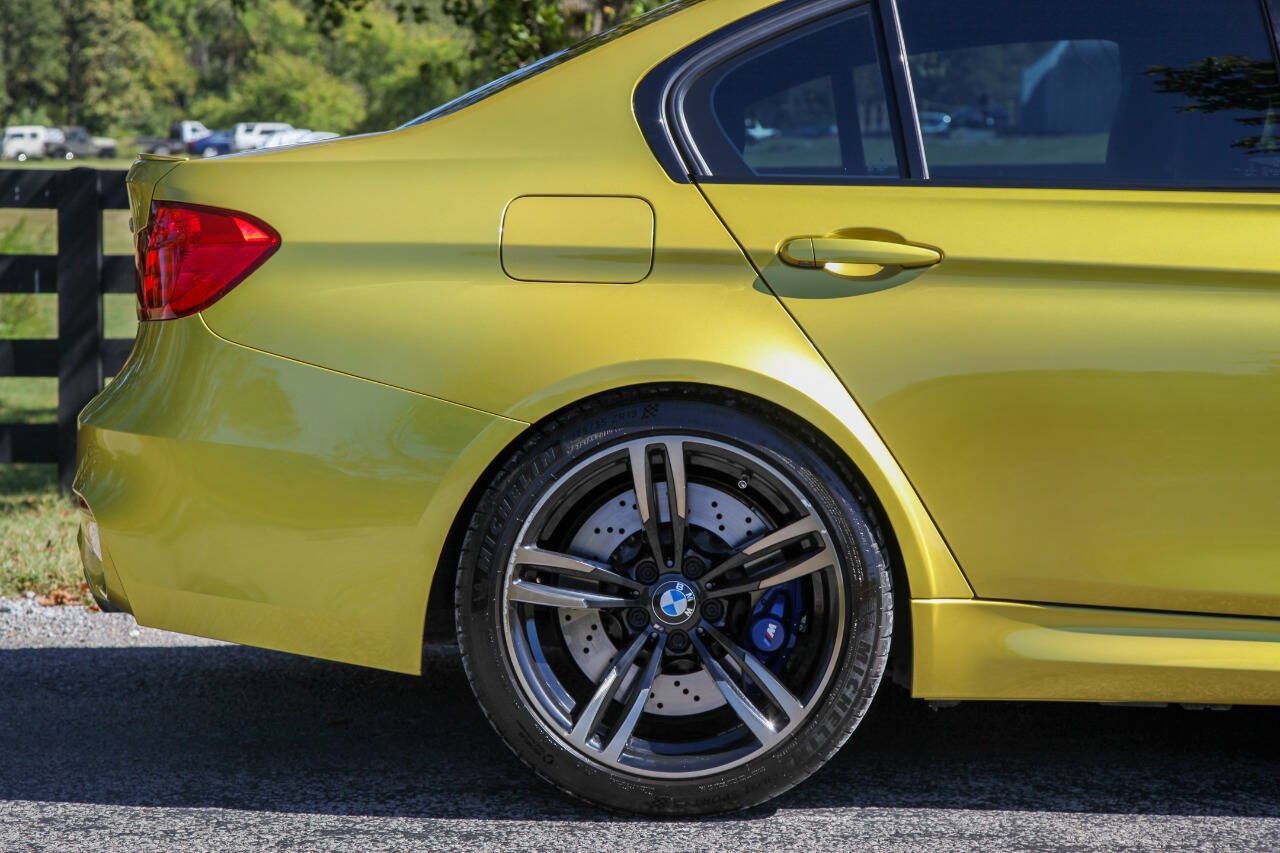 Used 2015 BMW M3 RWD image 23