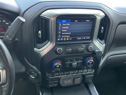 Used 2021 Chevrolet Silverado 1500 LT Trail Boss w/ Convenience Package II AWD/4WD image 22