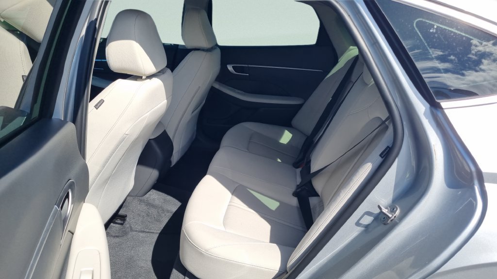 Certified 2025 Hyundai Sonata SE FWD image 10