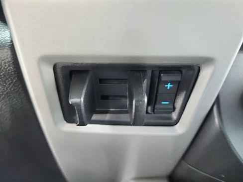 Used 2021 Ford F350 Lariat AWD/4WD image 30
