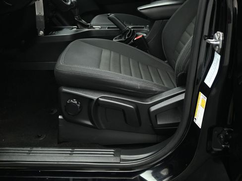 Certified 2023 Ford Ranger XL w/ Equipment Group 101A High image 12