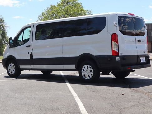Used 2015 Ford Transit 350 XLT RWD image 7
