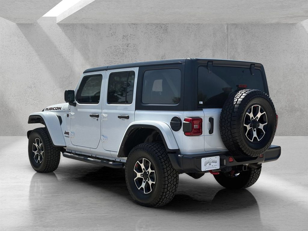 Used 2022 Jeep Wrangler Unlimited Rubicon w/ LED Lighting Group AWD/4WD image 7