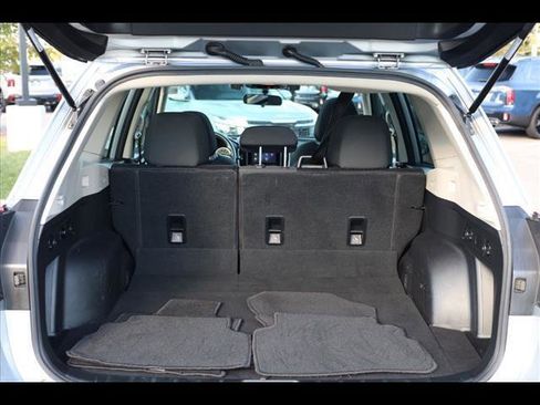 Used 2021 Subaru Forester Premium image 18