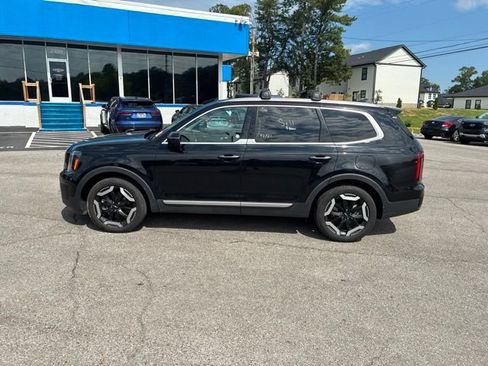 Used 2025 Kia Telluride S AWD/4WD image 17