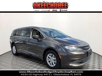 Used 2017 Chrysler Pacifica Touring
