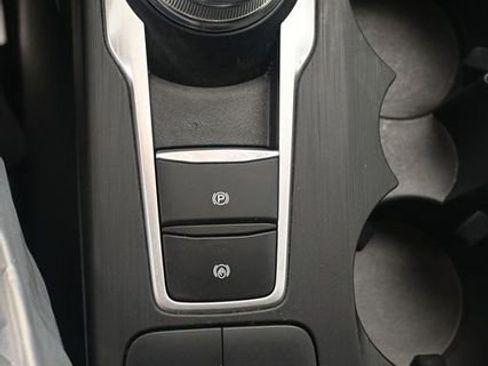 Used 2022 Ford Escape SE w/ Cold Weather Package image 14