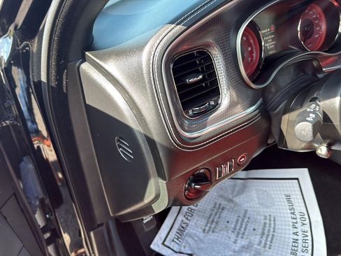 Used 2022 Dodge Charger SRT Hellcat RWD image 9