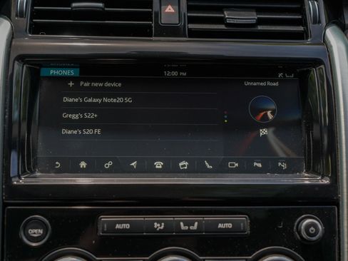 Used 2020 Land Rover Discovery HSE AWD/4WD image 21