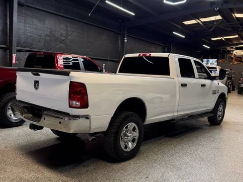 Used 2018 RAM 2500 Tradesman w/ Chrome Appearance Group AWD/4WD image 3