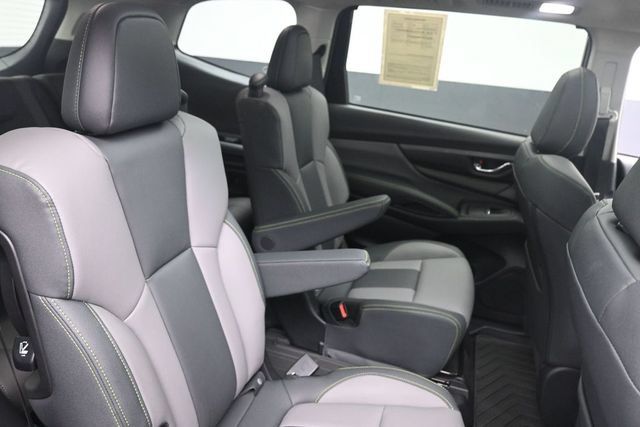 Used 2025 Subaru Ascent Onyx Edition w/ Popular Package #2 AWD/4WD image 27