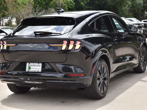 Certified 2025 Ford Mustang Mach-E Premium w/ Sport Appearance Package AWD/4WD image 8