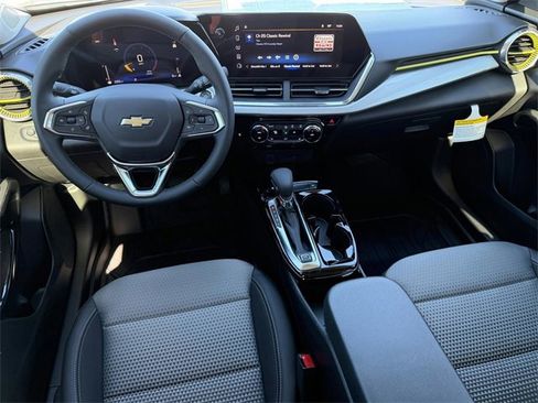 New 2026 Chevrolet Trax LT w/ Driver Confidence Package image 17