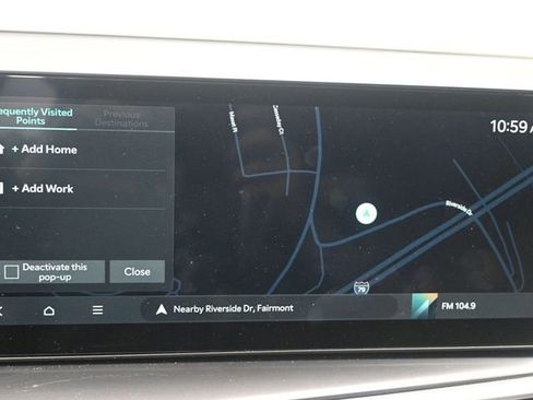 Used 2025 Kia Sorento S image 11