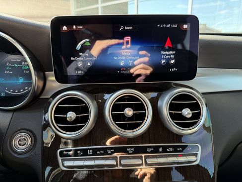 Used 2020 Mercedes-Benz GLC 350e 4MATIC image 26