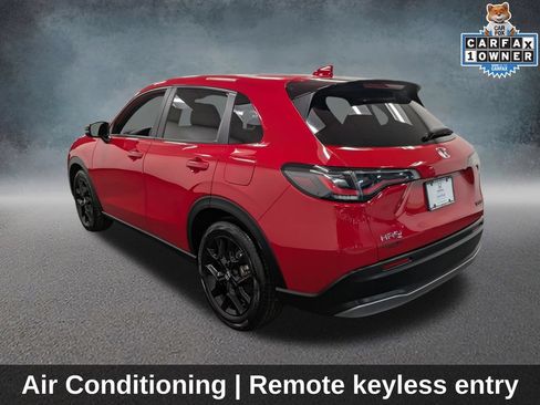 Certified 2025 Honda HR-V Sport image 7