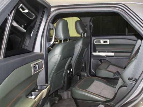 Used 2022 Ford Explorer Timberline image 15