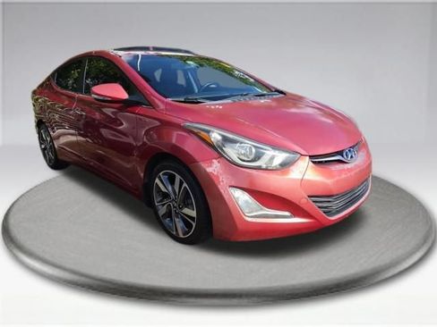 Used 2015 Hyundai Elantra Limited w/ Option Group 05 FWD image 5